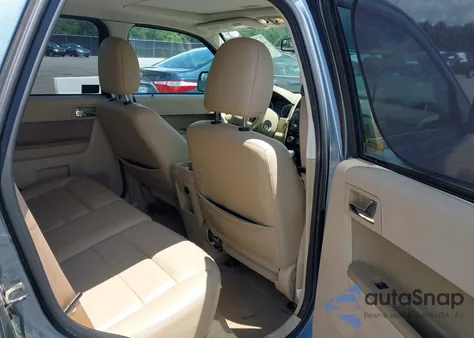 2012 Ford Escape Limited z USA, uszkodzony, nr VIN 1FMCU0EG4CKC59781